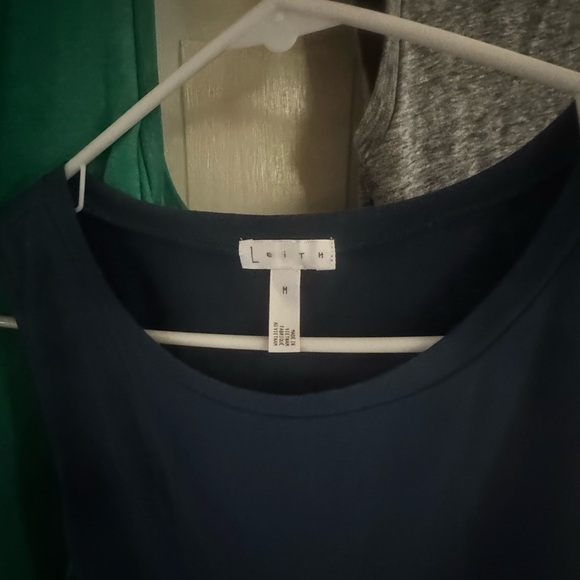 Leith Sleeveless Dresses in Green, Navy, and Gray - Picture 3 of 6